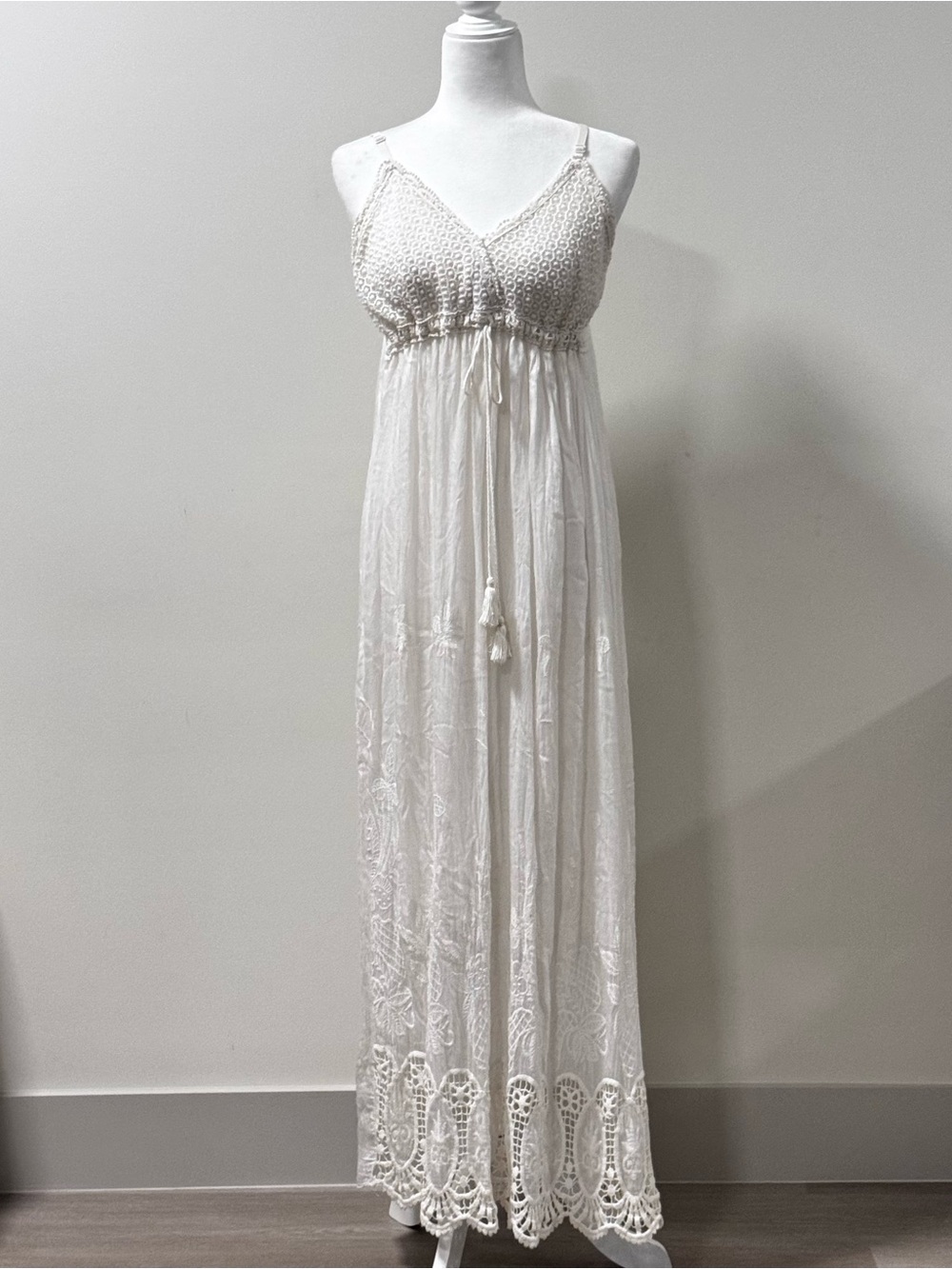 CANDAL Made in Italy White Crochet Lace Maxi Dress